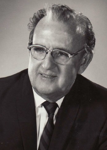 Robert “Bob” Simmons